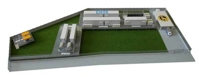 写真：ヤンゴン市内に設置予定のコンテナ型データセンターの模型